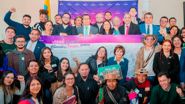 Gobierno radicó proyecto que busca modificar financiación de las universidades públicas Gobierno radicó proyecto que busca modificar financiación de las universidades públicas