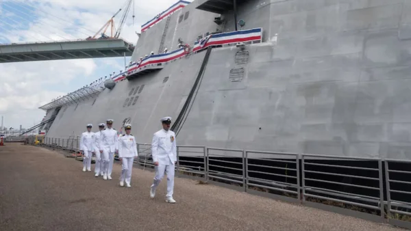 Un marino estadounidense fue retenido en Venezuela mientras estaba de viaje