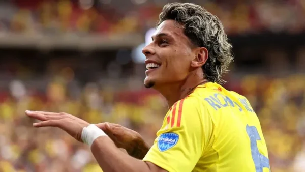 La prensa peruana se fue en contra de Richard Ríos: los comentarios desataron tensión