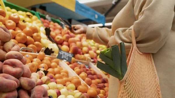 ¡Adiós a la papada! Alimentos que la reducen rápidamente ¡Adiós a la papada! Alimentos que la reducen rápidamente