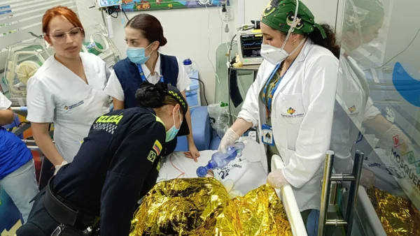 En Mosquera y Cota hallaron abandonados a dos bebés: aún tenían su cordón umbilical