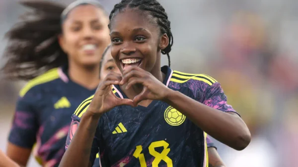 ¿Cuál es el trabajo de Valeria Herrera, la compañera sentimental de Linda Caicedo?