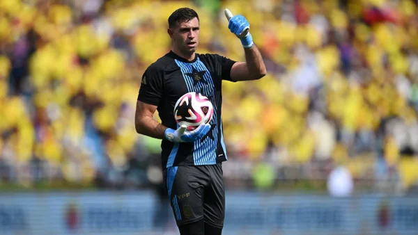 La primera reacción en redes del ‘Dibu’ Martínez tras la dolorosa derrota frente a Colombia