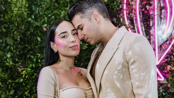 ¡Nuevo bebé! Luisa Fernanda W y Pipe Bueno presentaron al nuevo integrante de la familia ¡Nuevo bebé! Luisa Fernanda W y Pipe Bueno presentaron al nuevo integrante de la familia