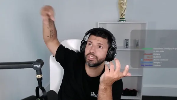 ‘Kun’ Agüero criticó a Néstor Lorenzo por celebrar goles contra Argentina: “No se agranden” ‘Kun’ Agüero criticó a Néstor Lorenzo por celebrar goles contra Argentina: “No se agranden”