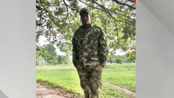 “La segunda explosión me rompió la cabeza”: desgarrador relato de soldado sobreviviente al atentado del ELN en Arauca “La segunda explosión me rompió la cabeza”: desgarrador relato de soldado sobreviviente al atentado del ELN en Arauca