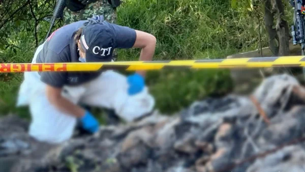 Además de la fosa con restos humanos, estos fueron los nuevos hallazgos del operativo en Usme Además de la fosa con restos humanos, estos fueron los nuevos hallazgos del operativo en Usme