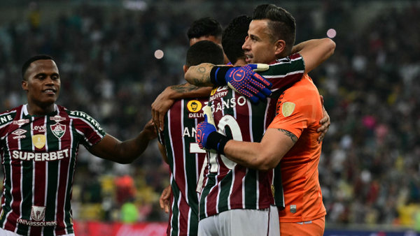 Wilmar Roldán no tuvo clemencia con Jhon Arias en la Copa Libertadores: video