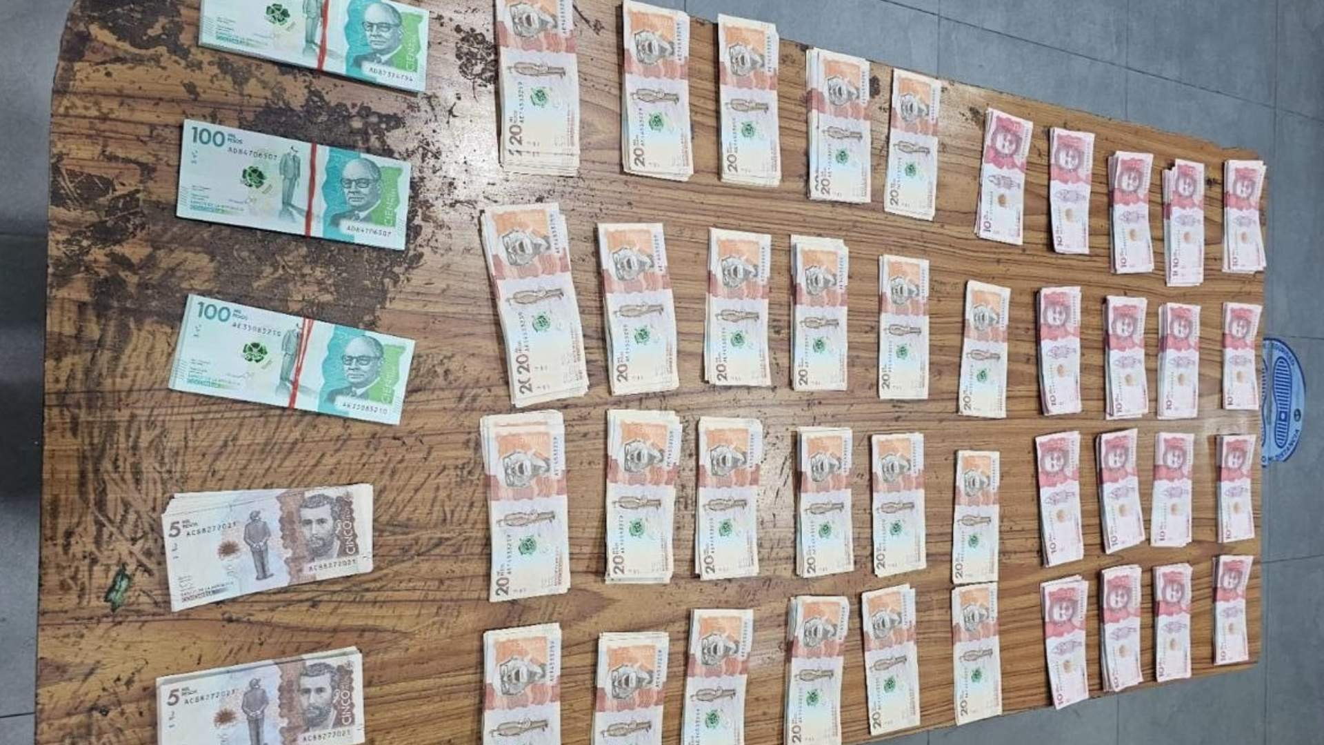 Falsificación de billetes.