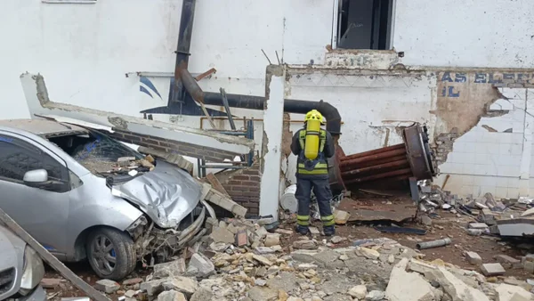 Explosión en centro recreacional de El Colegio dejó dos muertos y varios heridos Explosión en centro recreacional de El Colegio dejó dos muertos y varios heridos