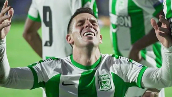 Felipe Aguirre reveló que asistió a un hincha de Junior: "Salí con el uniforme ensangrentado"