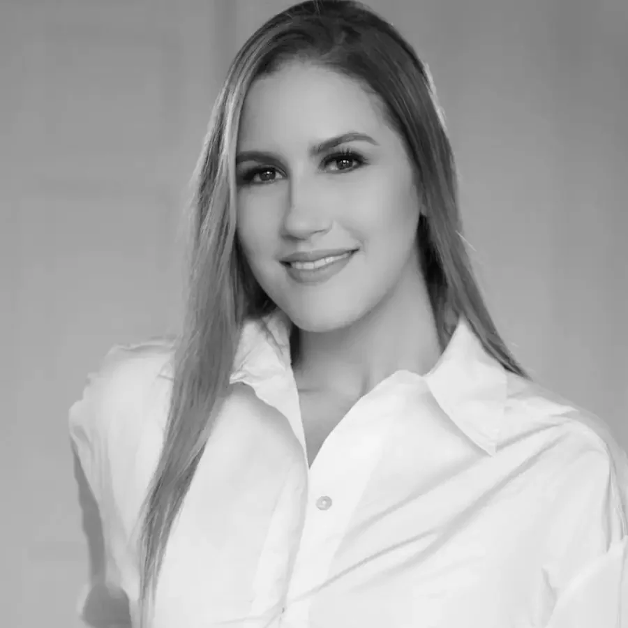 Alejandra Cifuentes Reyes perfil Alejandra Cifuentes Reyes