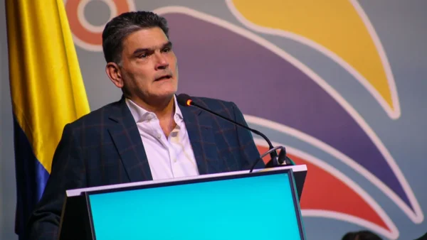 "Es una bandera blanca del poder Ejecutivo al Congreso": ministro del Interior sobre elección de Gregorio Eljach