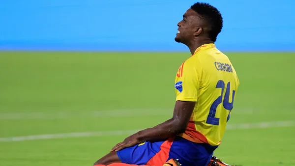 ¡Para qué te traje, Jhon! Córdoba erró un gol increíble que le daba la ventaja a Colombia