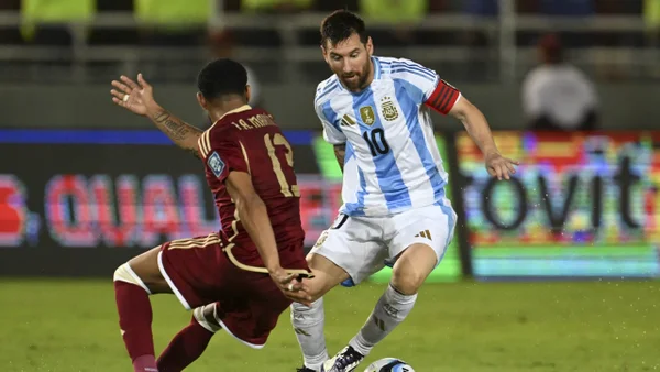 Venezuela y Argentina se sacaron chispas y firmaron emocionante empate: resumen y goles