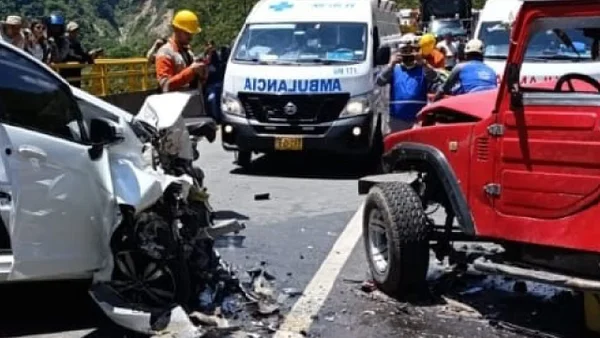 🔴EN VIVO🔴 Plan Éxodo en Bogotá el 13 de Octubre de 2024: Se han presentado accidentes en la vías 🔴EN VIVO🔴 Plan Éxodo en Bogotá el 13 de Octubre de 2024: Se han presentado accidentes en la vías