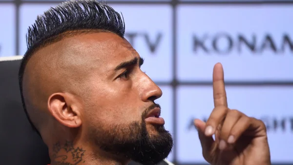 VIDEO| Arturo Vidal explotó y dijo de todo tras el primer gol de Colombia: esta fue su insólita reacción VIDEO| Arturo Vidal explotó y dijo de todo tras el primer gol de Colombia: esta fue su insólita reacción