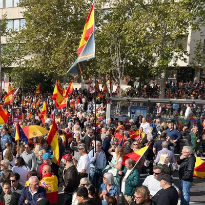 Miles de personas protestaron en Madrid contra el gobierno de Pedro ...