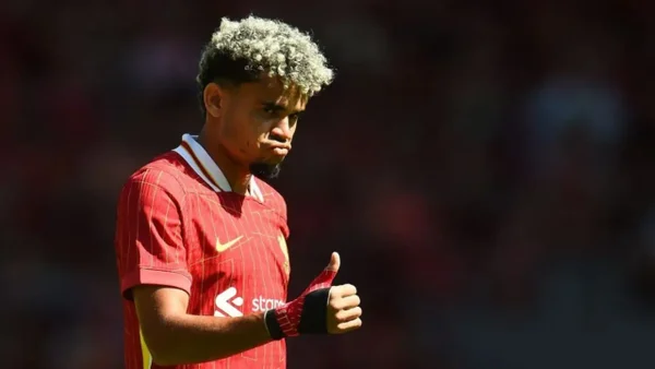 Liverpool cambió con Luis Díaz y sumó un punto contra Newcastle: vea los goles del 3-3 Liverpool cambió con Luis Díaz y sumó un punto contra Newcastle: vea los goles del 3-3