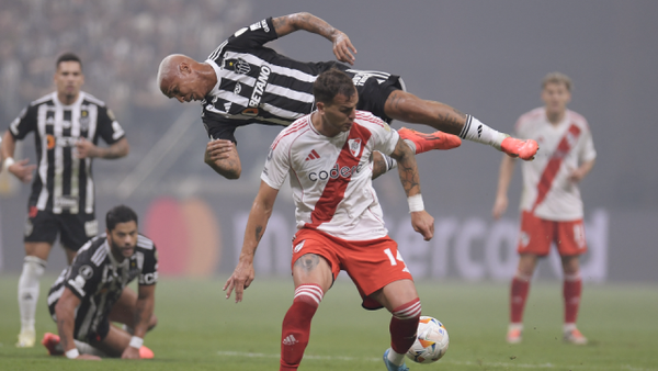 Deyverson fue la pesadilla de River y Miguel Borja: vea los goles del 3-0 en Belo Horizonte