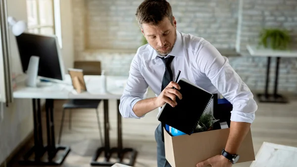 Las 5 profesiones menos rentables para estudiar en Colombia, según ChatGPT