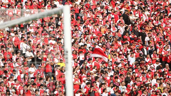 Santa Fe tomará duras medidas contra hinchas que amenazaron al club: ¿Quiénes son?