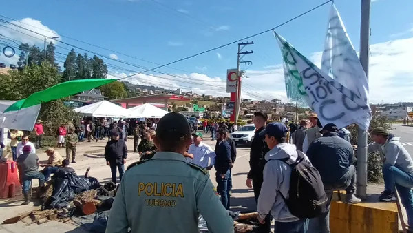 Ministro del Interior dice que buscarán que medidas de protección del medioambiente no afecten mineros y campesinos Ministro del Interior dice que buscarán que medidas de protección del medioambiente no afecten mineros y campesinos