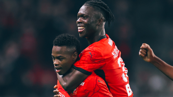 Espectacular debut goleador de Carlos Andrés Gómez con el Rennes: video