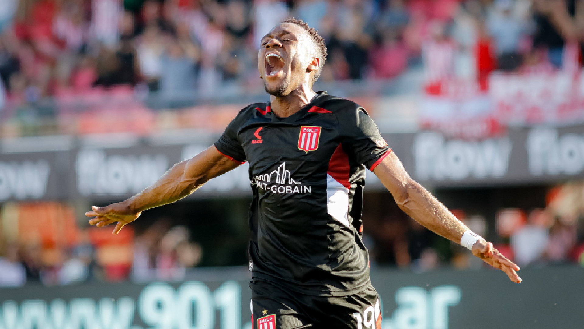 Alexis Manyoma está imparable en Estudiantes: vea su golazo vs. Barracas Central