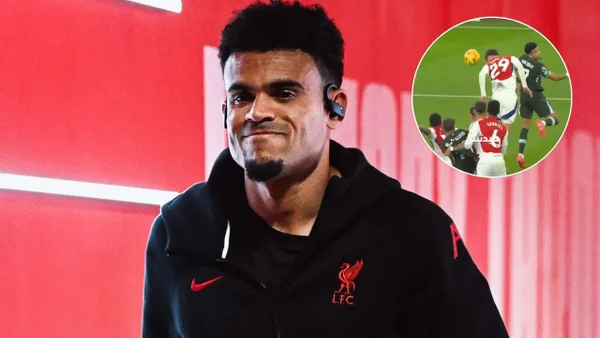 Luis Díaz aprovecha la titularidad con Liverpool y es clave en el gol contra Arsenal: video
