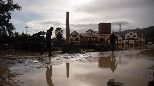 Lluvias torrenciales en España dejan varios muertos y desaparecidos