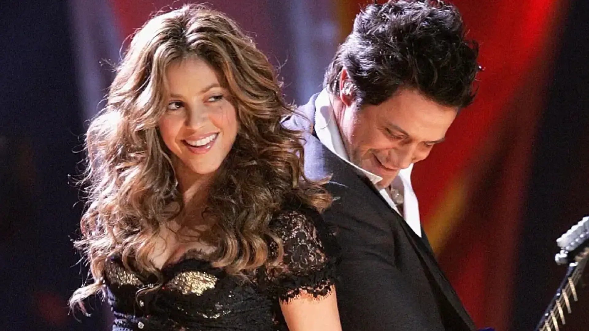 La nueva novia de Alejandro Sanz causa revuelo por su parecido a Shakira.