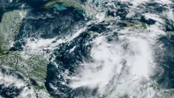 Advierten que tormenta tropical Rafael podría volverse huracán: departamentos en alerta