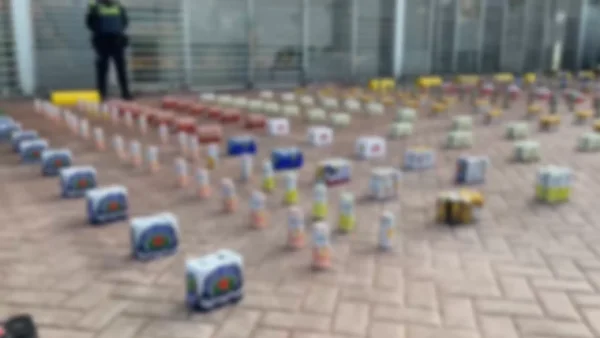 Alerta en Bogotá tras el hallazgo de cervezas y bebidas energizantes adulteradas de distintas marcas