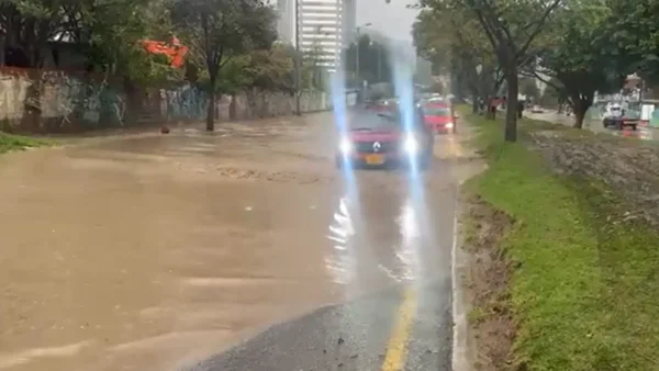 Fuertes lluvias en Bogotá: estos son los puntos donde se presentan afectaciones por encharcamientos