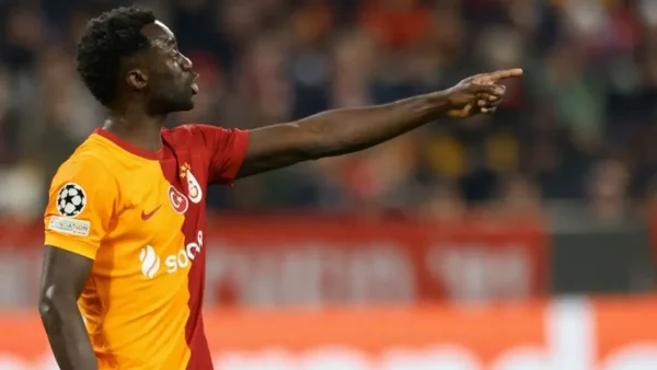 La jugada soñada de Dávinson Sánchez que hizo vibrar el estadio del Galatasaray: ¿Era el gol de su vida?