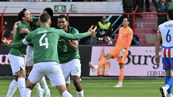 Bolivia despertó y volvió a subirse en el marcador con un penal dudoso Bolivia despertó y volvió a subirse en el marcador con un penal dudoso