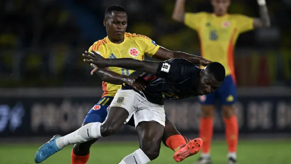 El problema de Néstor Lorenzo antes de visitar a Brasil: Colombia tiene 13 apercibidos