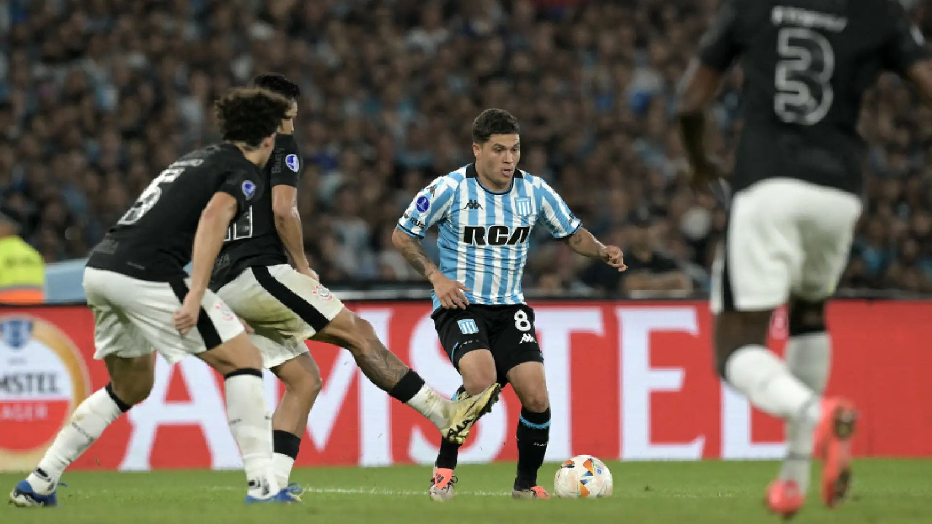 Racing vs Cruzeiro: insólita cuota de apuesta por gol de Juan Fernando Quintero