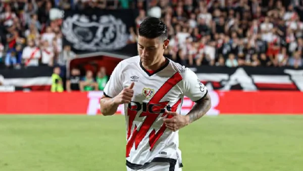 Nada cambió tras la ida a la Selección Colombia: nueva suplencia de James Rodríguez en Rayo Vallecano