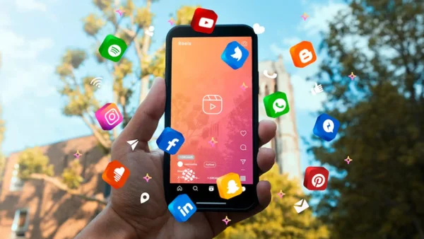 Australia aprobó ley que prohíbe el acceso de los menores de 16 años a las redes sociales