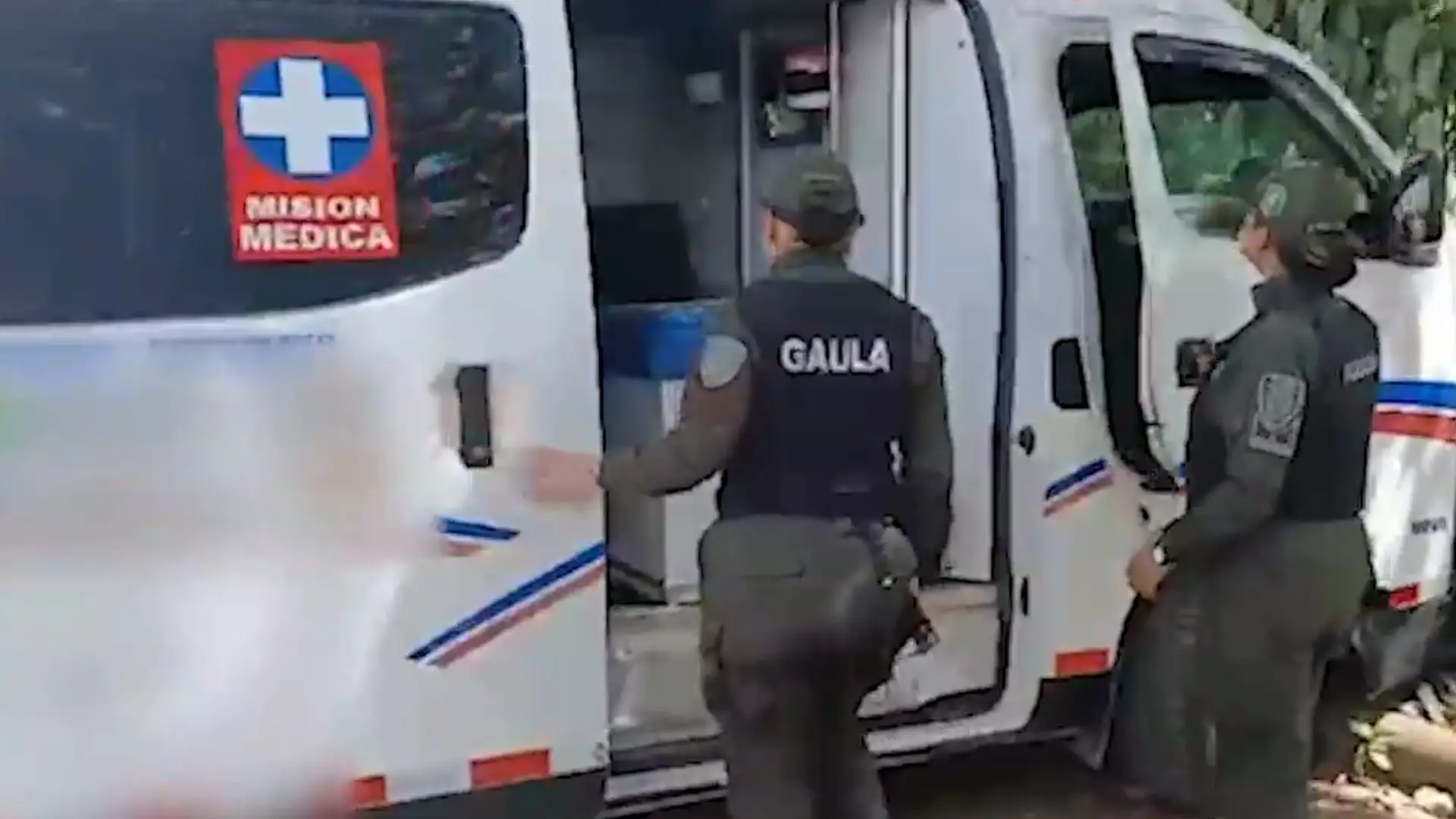 Disidencias habrían lavado dinero con inversiones en el sector salud.