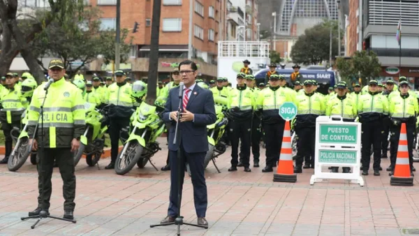 Se refuerza la seguridad en Bogotá: 800 nuevos policías combatirán los homicidios y hurtos