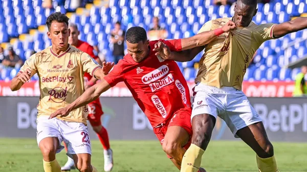 América remontó difícil partido ante Tolima y revivió en el grupo B: mire los goles