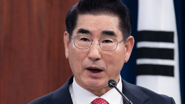 Ministro de Defensa de Corea del Sur presenta su renuncia tras imposición de ley marcial