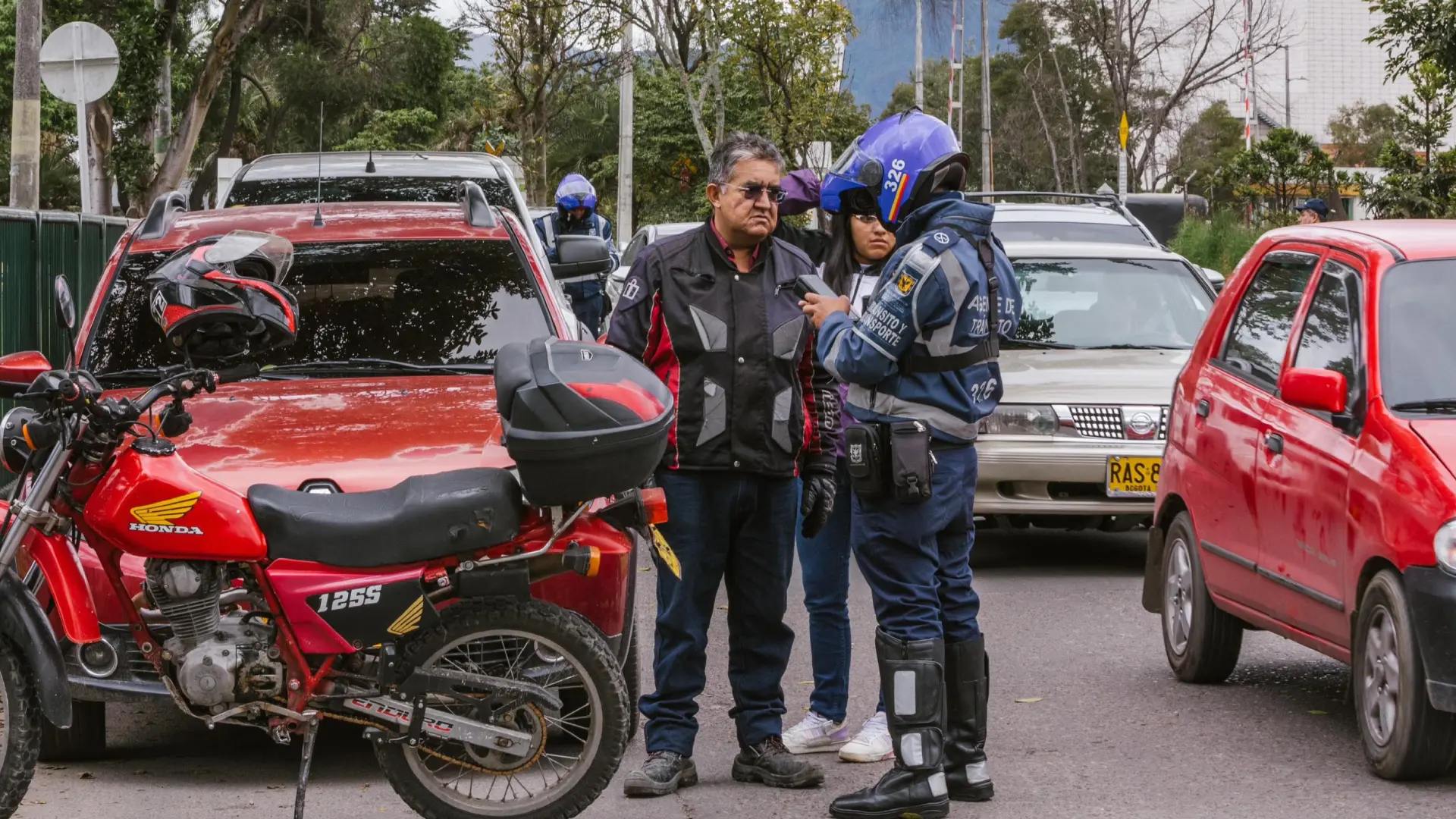 Agente de transito Bogotá