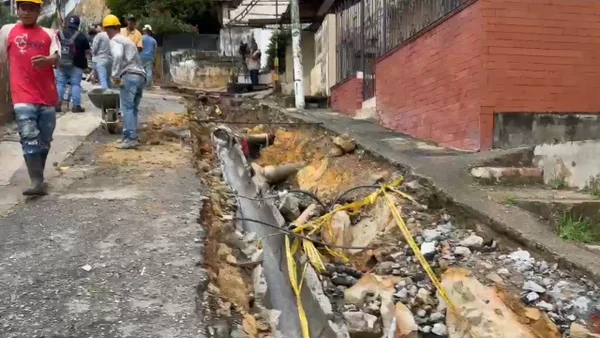 VIDEO | Lluvias colapsaron obra de alcantarillado en Belén, Cali: afectaciones en la vía VIDEO | Lluvias colapsaron obra de alcantarillado en Belén, Cali: afectaciones en la vía