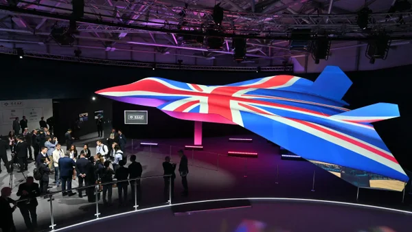 Nace alianza global para diseñar el avión de combate GCAP, previsto para 2035