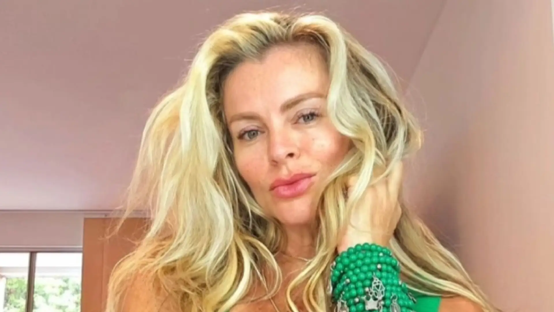 Sandra Muñoz revolucionó las redes con un video al natural.