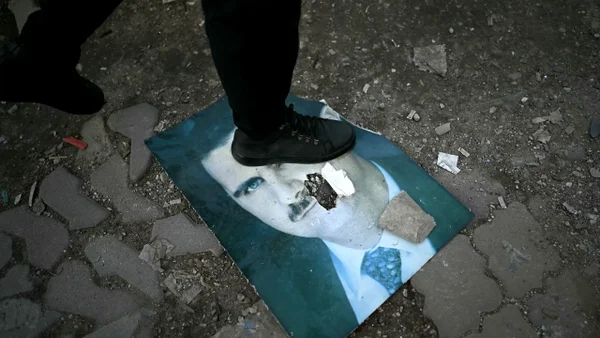 Kurdos de Siria pidieron cese total de los combates tras caída de Bashar al Asad